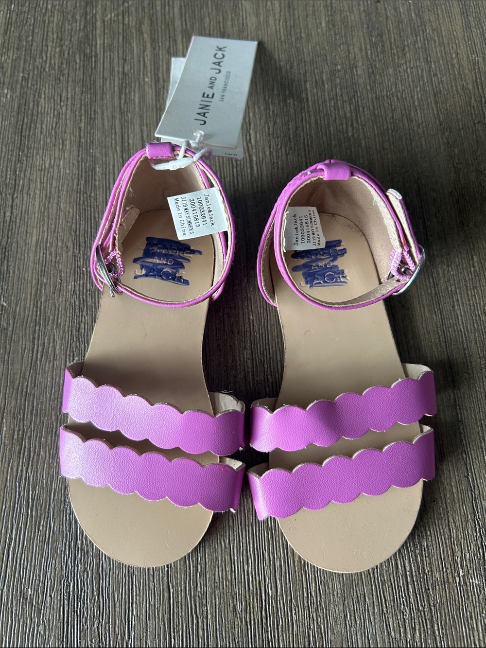 Janie and Jack Girls' Purple Scalloped Double Strap Sandals, Sz.6, Mew w/Tag.